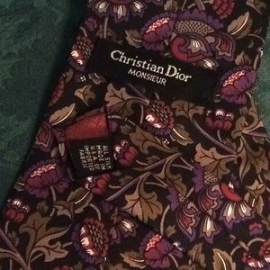 Christian Dion 59inch silk tie